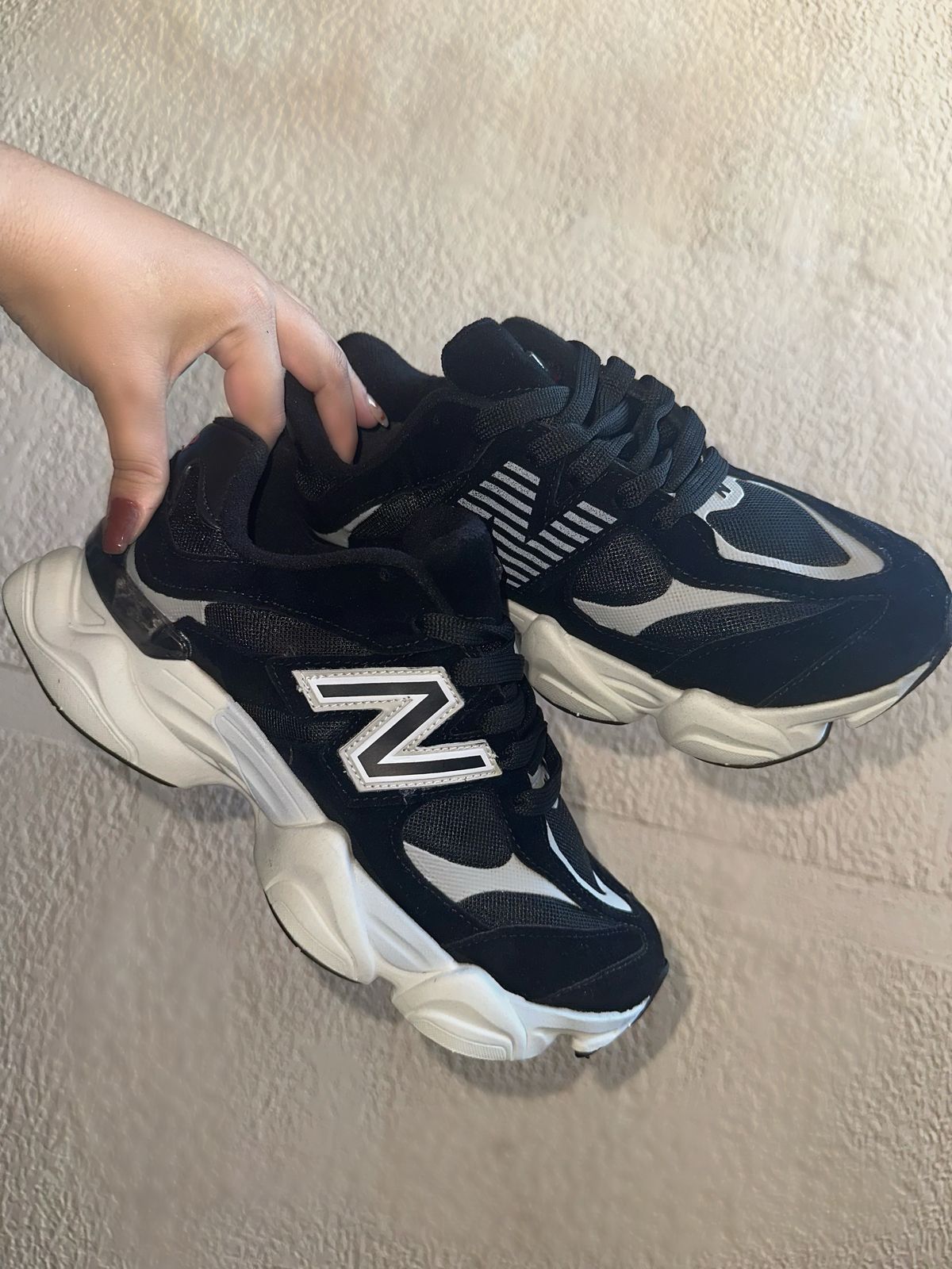 NB 9060 BLACK